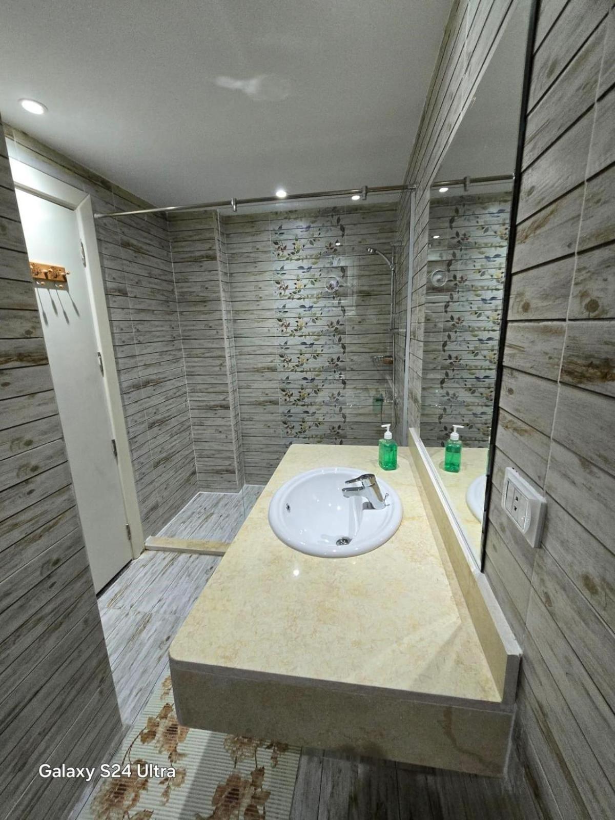 Appartement Brand New 3-bedroom *